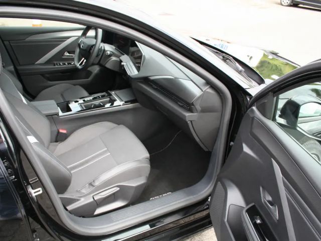 Opel Astra GS-Line Grand Sport