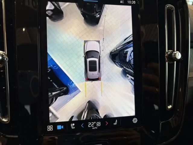 Volvo XC40 Dark Plus