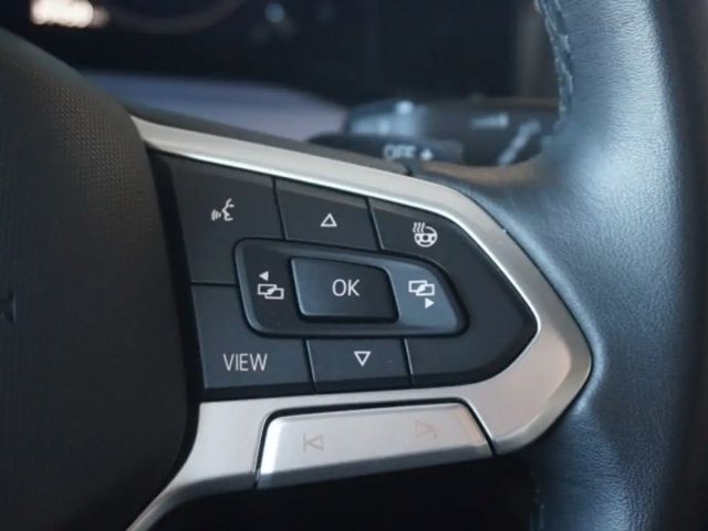 Volkswagen Golf DSG Variant