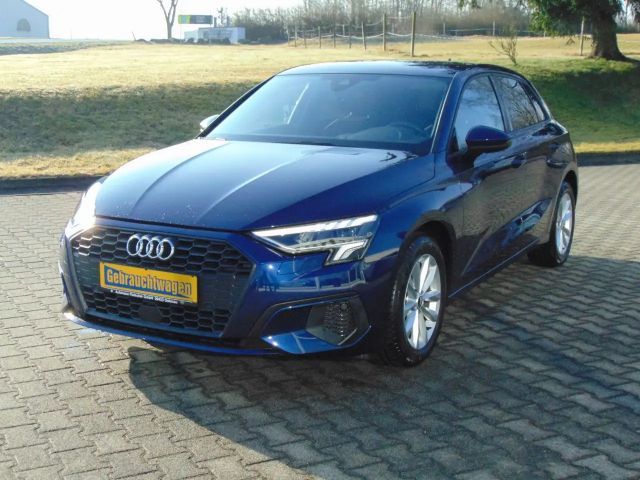 Audi A3 30 TFSI Sedan Sportback