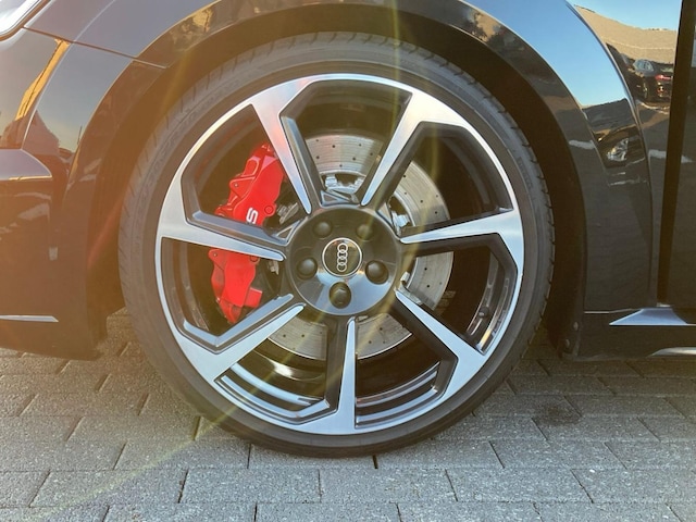 Audi TT RS Coupé Quattro S-Tronic
