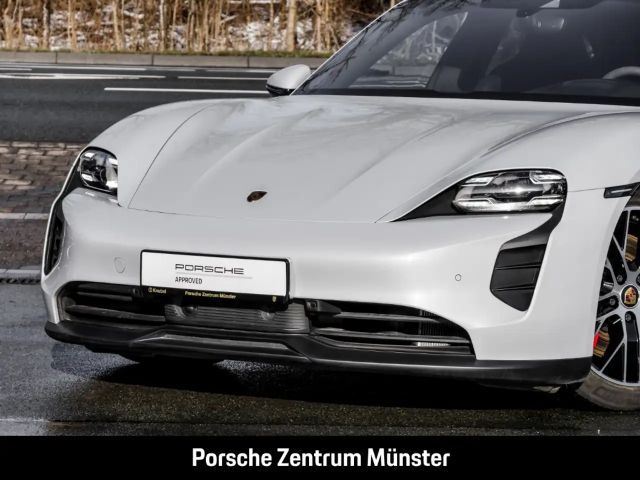 Porsche Taycan GTS Sport Turismo