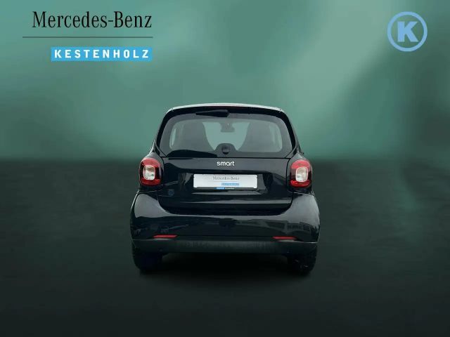 Smart EQ fortwo fortwo EQ 22 KW+TEMPOMAT+SITZHEIZ+BREMSASSISTENT