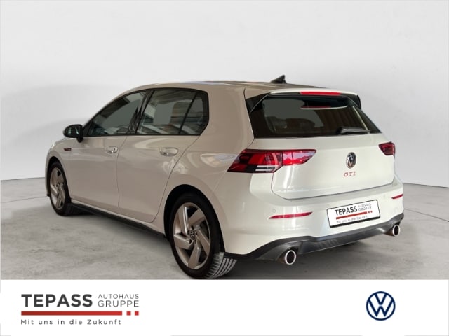 Volkswagen Golf 2.0 TSI