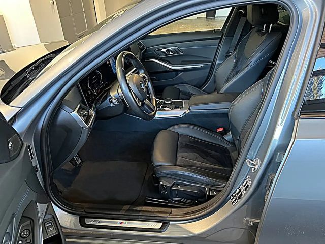 BMW 320 320d Touring xDrive