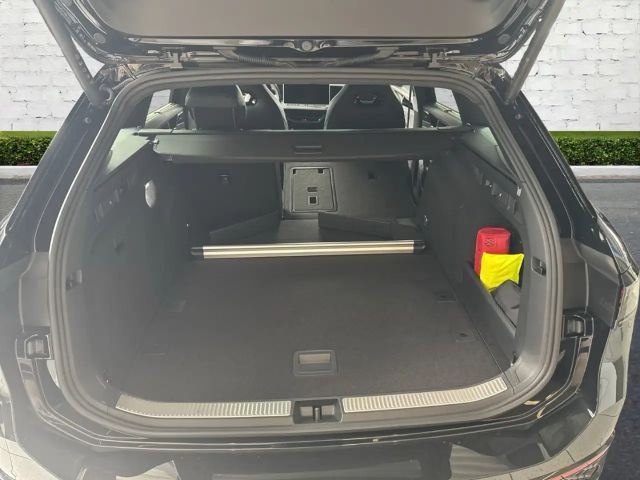 Volkswagen Passat 4Motion DSG R-Line Variant