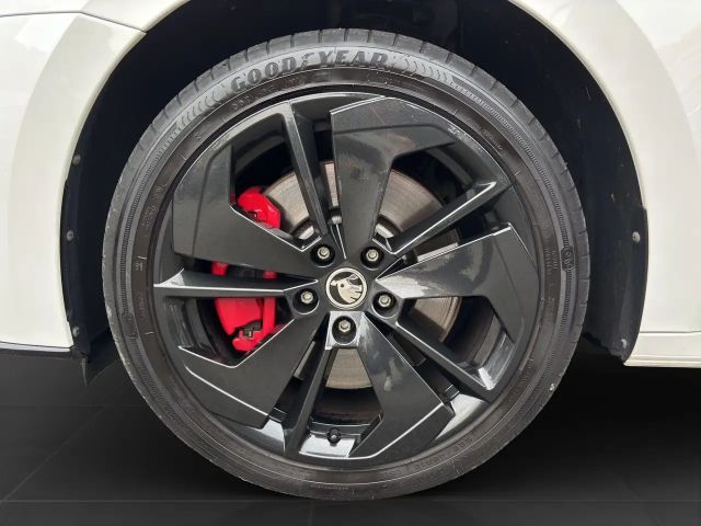 Skoda Octavia Combi RS iV