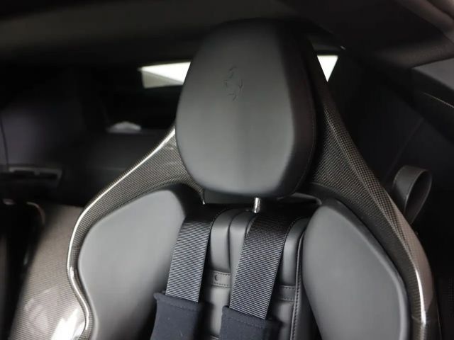 Ferrari SF90 Stradale