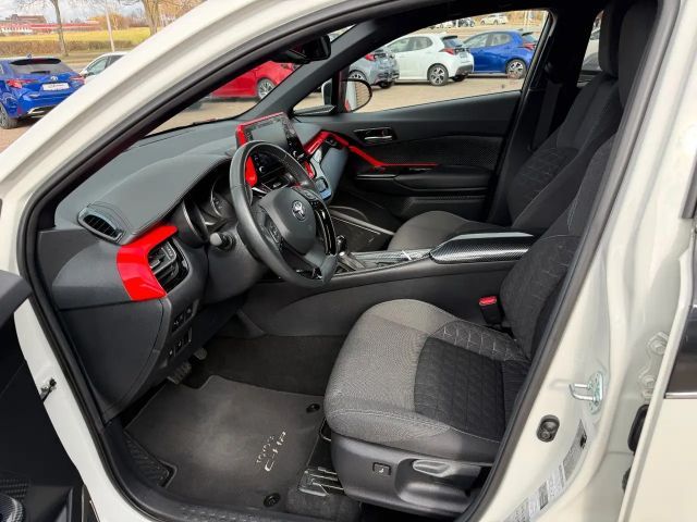 Toyota C-HR GR Hybride Team D