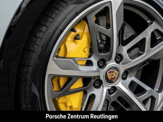 Porsche Taycan Cross Turismo S Turbo