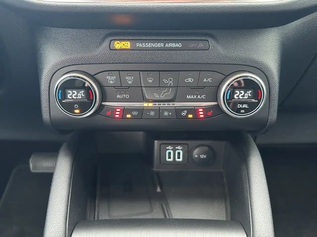 Ford Kuga Plug in Hybrid Titanium