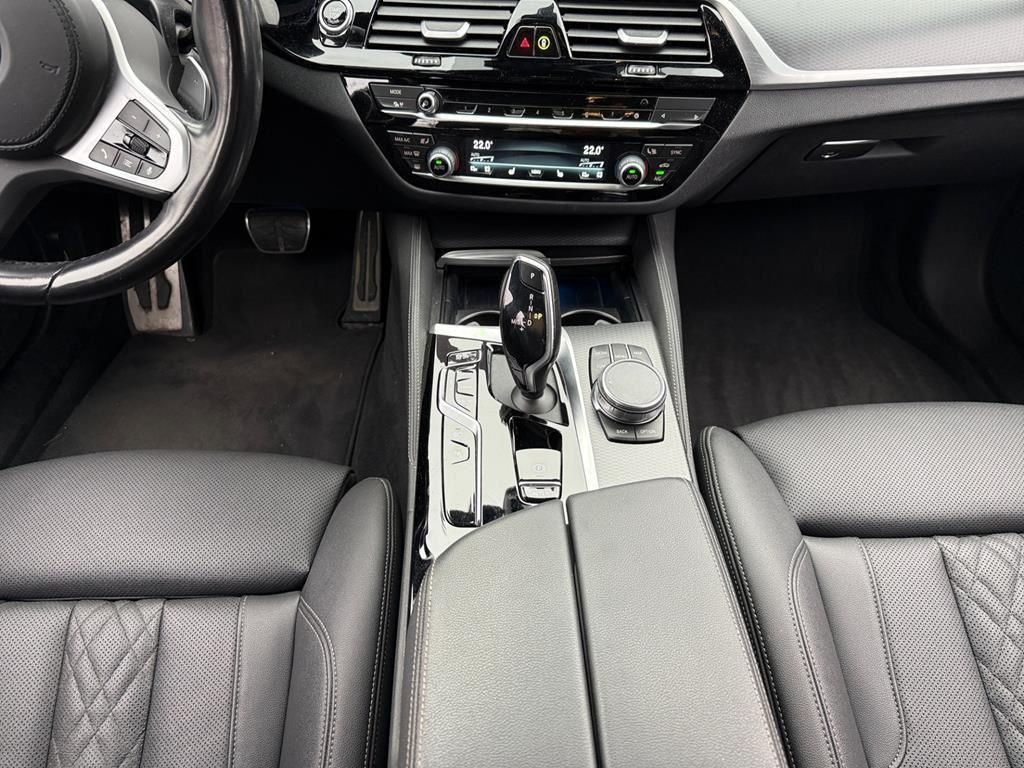 BMW 545 545e Sedan xDrive