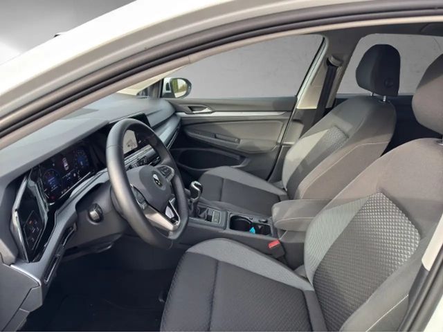 Volkswagen Golf 1.5 TSI Golf VIII