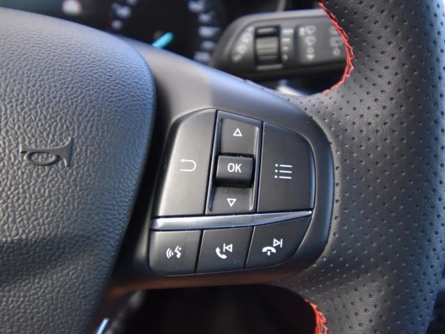 Ford Focus EcoBoost ST Line Wagon