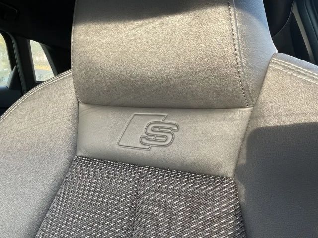 Audi A3 30 TFSI Sedan