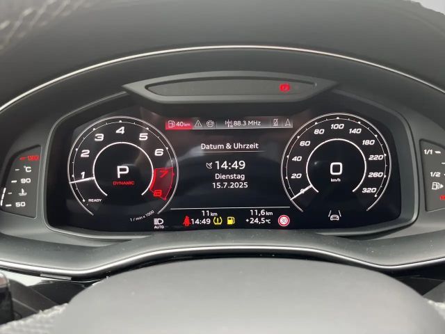 Audi RS Q8 SUV 441 kW tiptronic