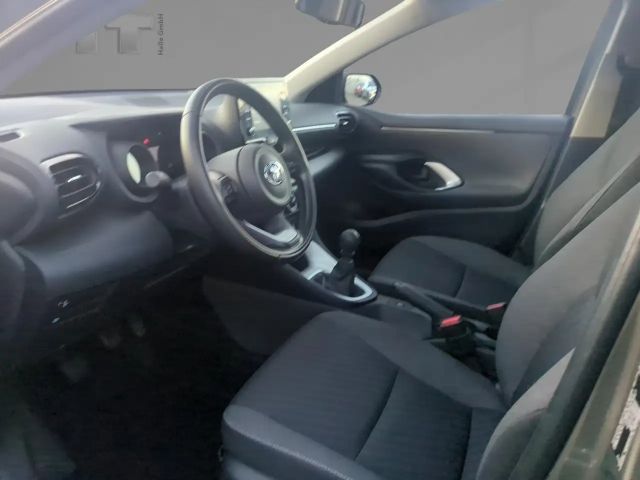 Toyota Yaris Hatchback Team D