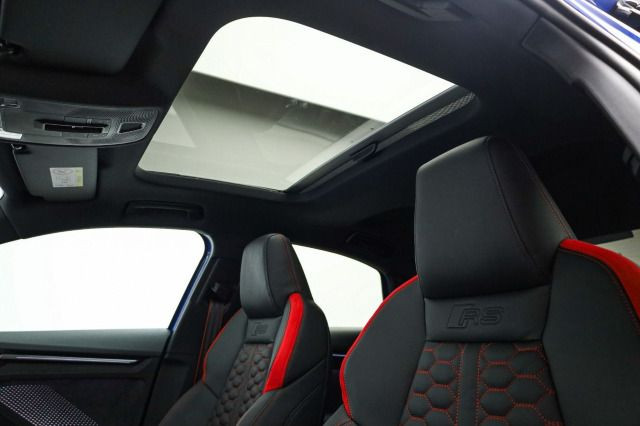 Audi RS3 Quattro S-Tronic Sedan