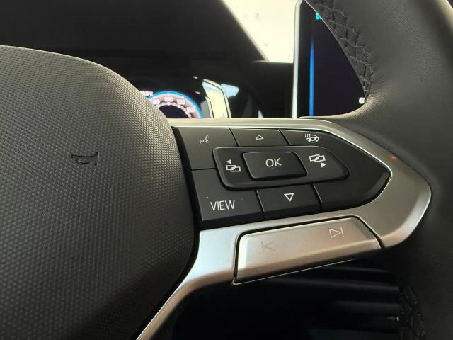 Volkswagen Golf Business DSG Variant