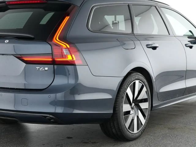 Volvo V90 AWD Dark Plus Recharge