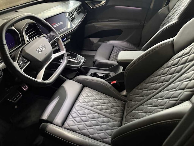 Audi Q4 e-tron Quattro