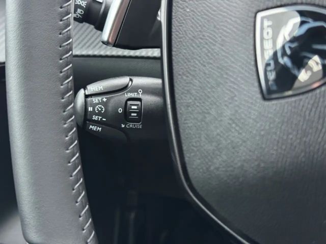 Peugeot 208 Allure Pack