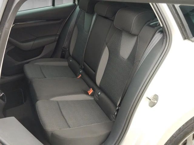 Skoda Octavia 2.0 TDI Ambition Combi