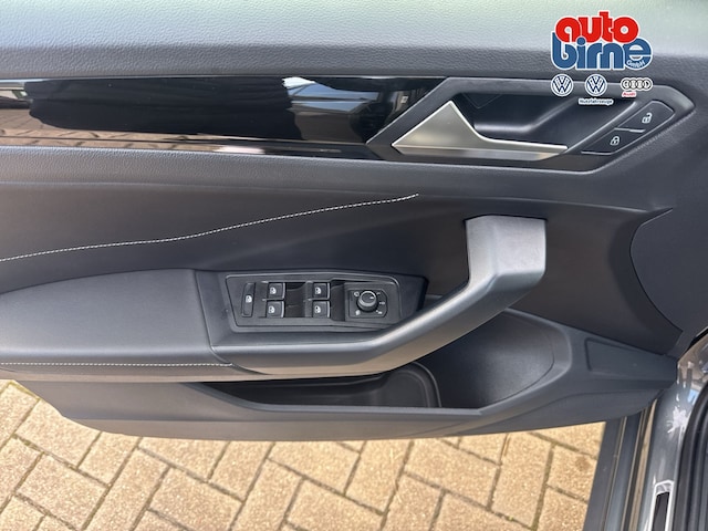 Volkswagen T-Roc 1.5 TSI R-Line