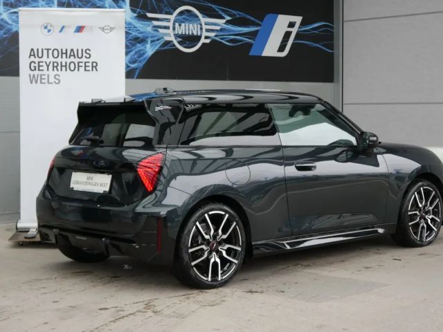 MINI Cooper E Cooper E