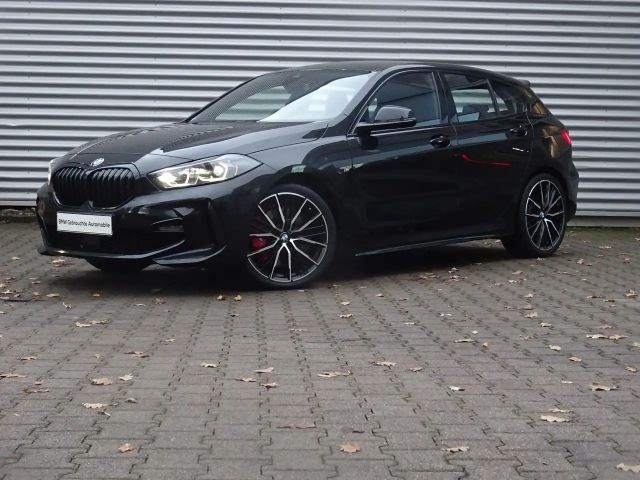 BMW 120 120d M-Sport Sedan xDrive