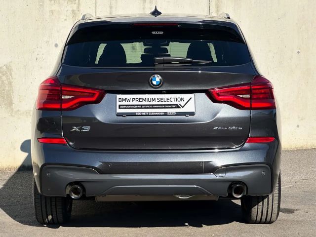BMW X3 xDrive30e
