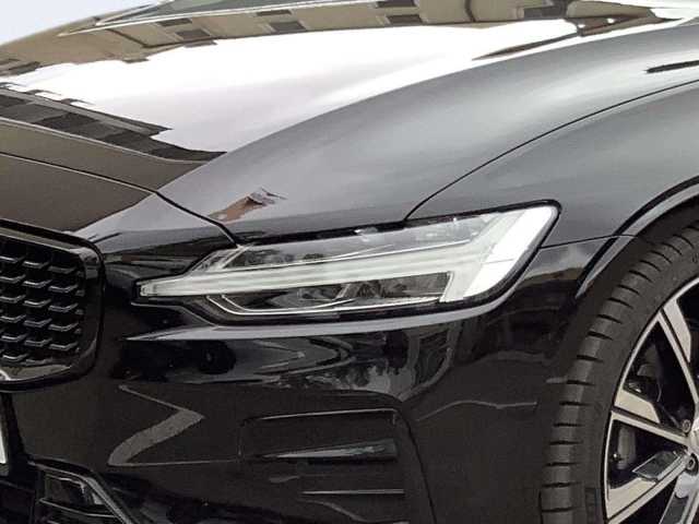 Volvo V60 Dark Plus