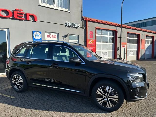 Mercedes-Benz GLB 200 GLB 200 d