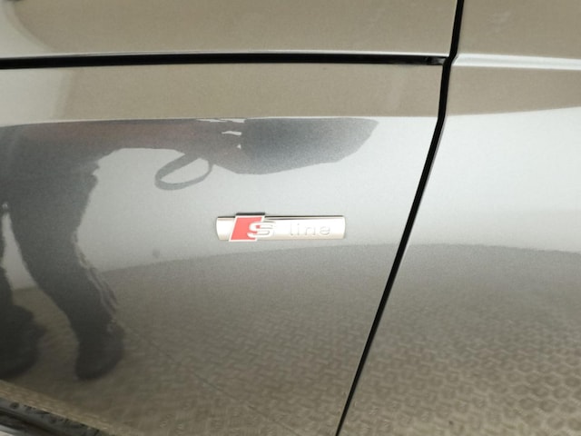 Audi A4 40 TDI Avant Quattro S-Line S-Tronic