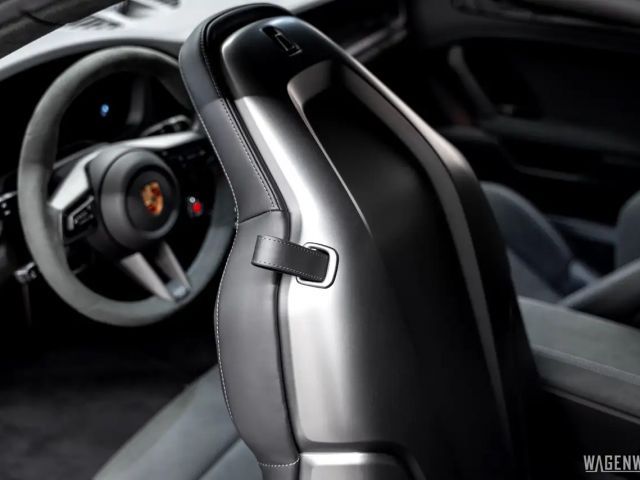 Porsche 992 Carrera Coupé GTS Turbo