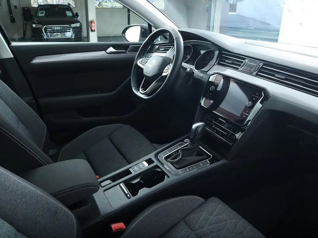 Volkswagen Passat DSG Variant