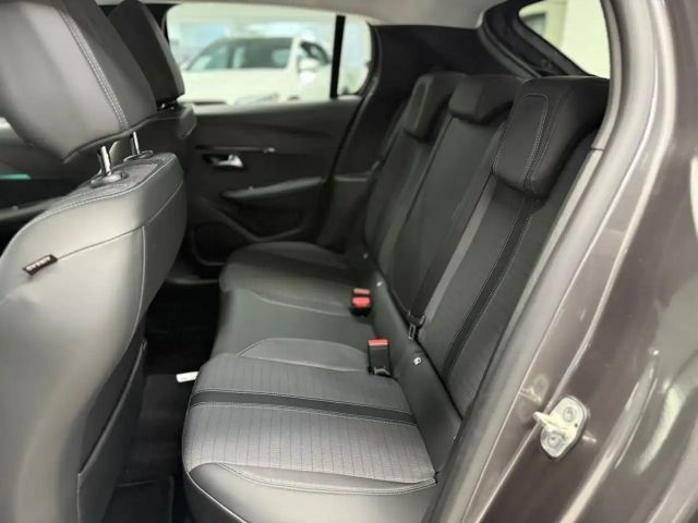 Peugeot 208 Allure Pack