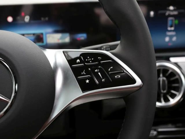 Mercedes-Benz A 200 Progressive