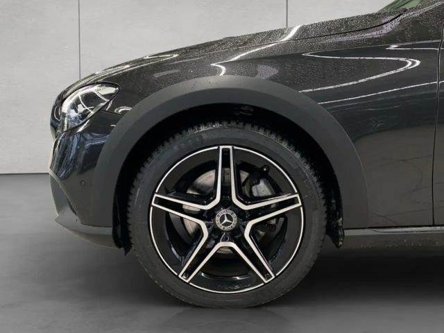 Mercedes-Benz E 220 E-Klasse