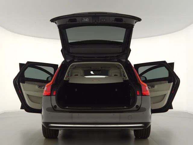 Volvo V90 AWD Core T6