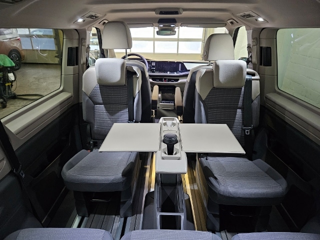 Volkswagen Multivan 2.0 TDI DSG Lang T7