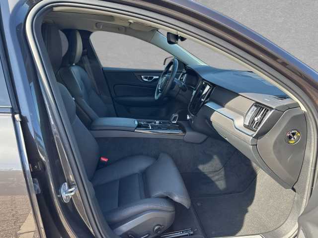 Volvo V60 AWD Dark Hybrid T6 Ultra