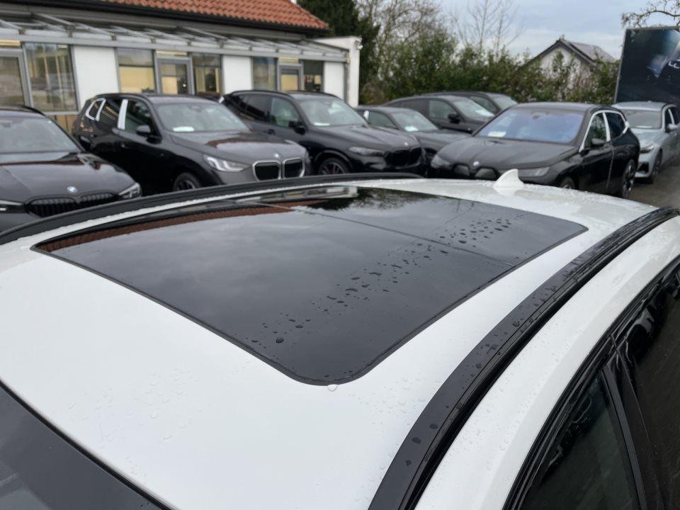 BMW 330 330e Touring xDrive