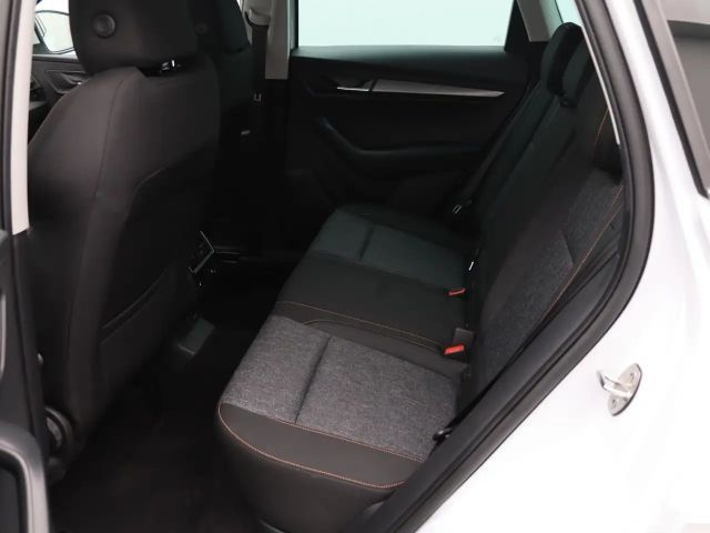 Skoda Karoq 1.5 TSI Ambition Clever