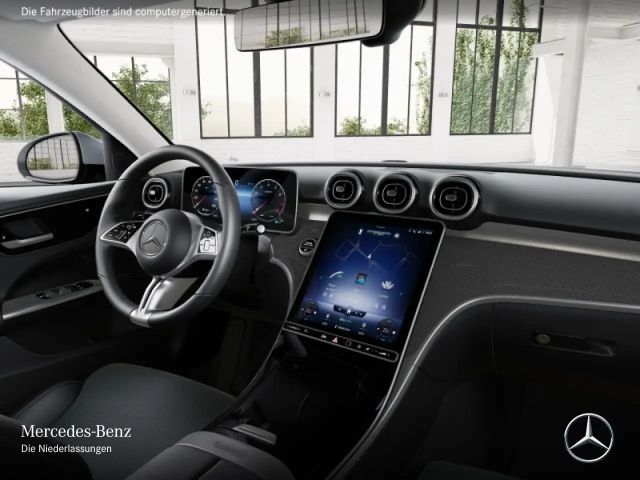 Mercedes-Benz C 200 AVANTGARDE Sedan