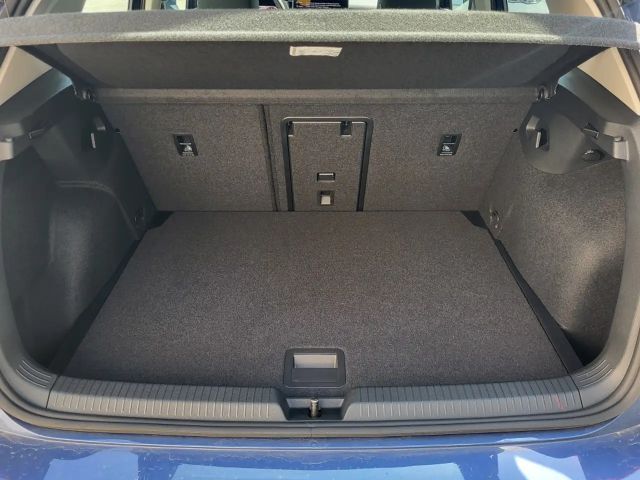 Volkswagen Golf DSG Life