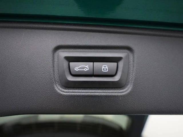 BMW M5 BOWERS & WILKINS - HAAK - PANO