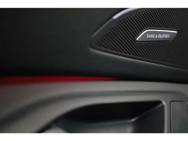 Audi Q6 e-tron S-Line