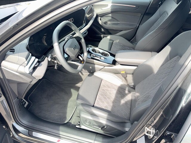 Audi A6 Avant Quattro S-Tronic