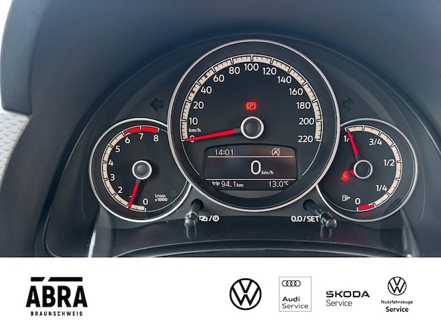 Volkswagen up! Active